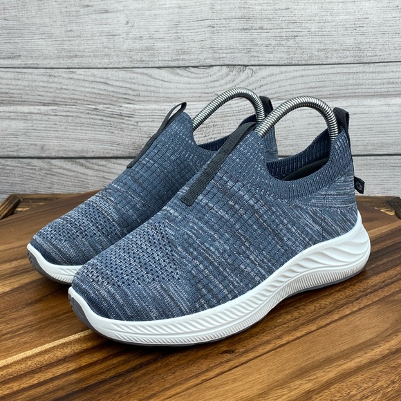 Tommy Bahama Women’s Flint Knit Jogger Memory Foam Slip On Shoe Blue Size 6.5 - Picture 2 of 12